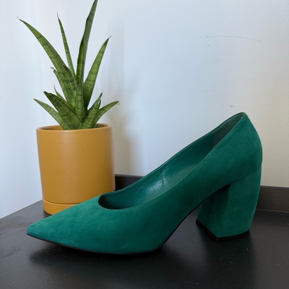 Prada teal turquoise green suede block heel pumps - IT 40 (US 9) - Picture 10 of 10